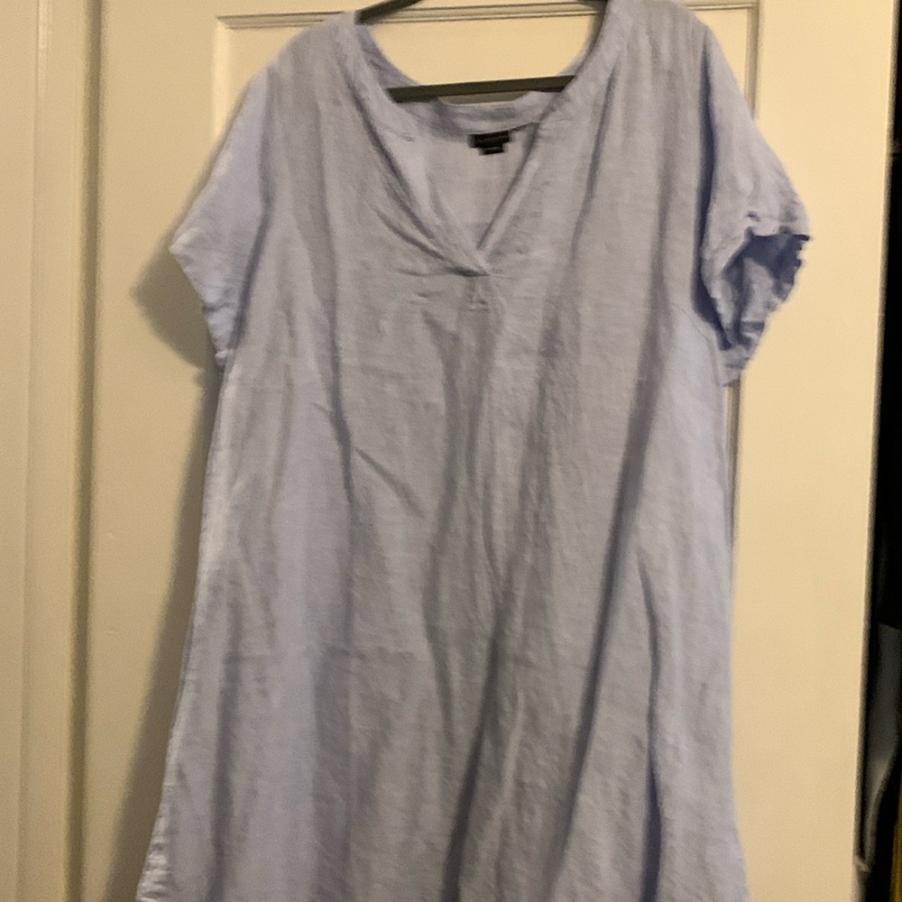 Tahari 2X linen dress/cover up. Knee length. Worn and washed once
